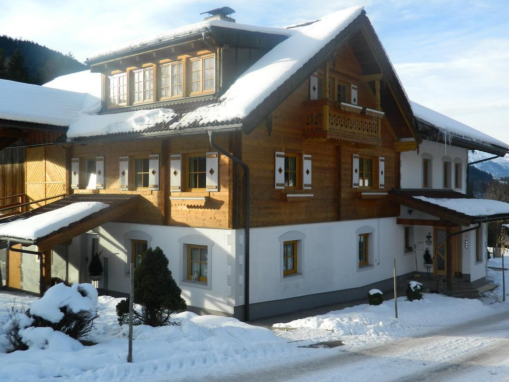 Reiters-Ferienhaus Russbach am Pass Gschuett Exterior photo
